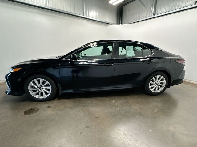 2022 Toyota Camry LE Black at Honda North