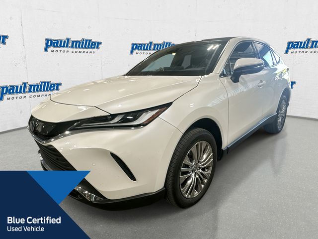 White (Blizzard Pearl) 2022 Toyota Venza SUV / Crossover All-Wheel Drive Continuously Variable Transmission