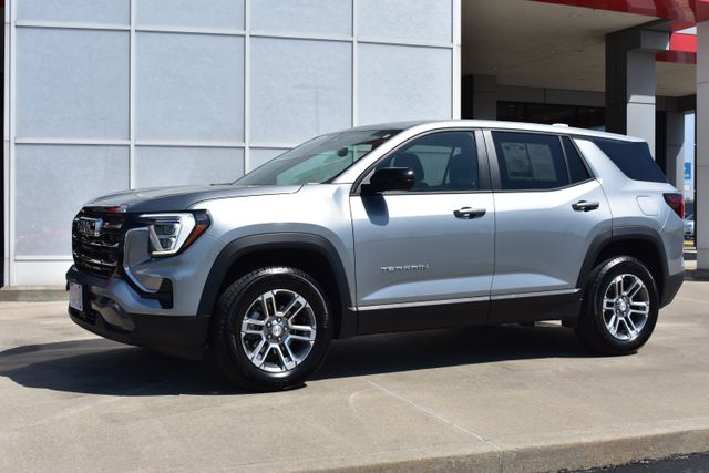 Used 2026 GMC Terrain SUV