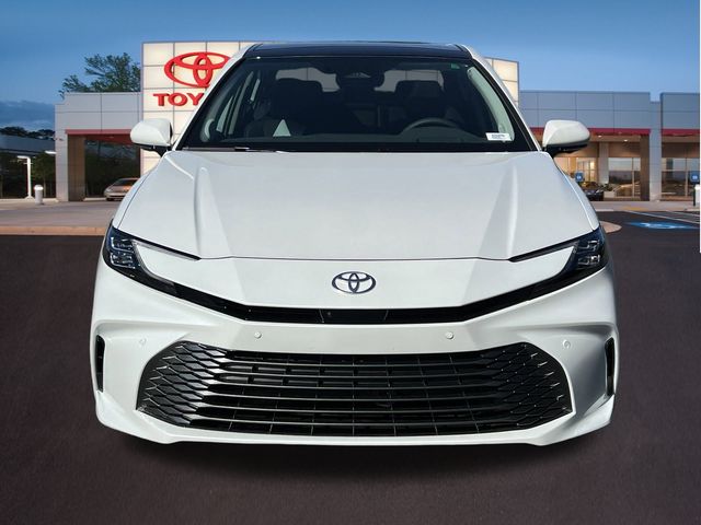 2025 Toyota Camry XLE 23