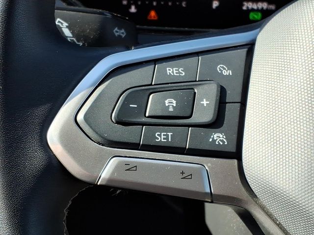 2024 Volkswagen Taos - Image 13