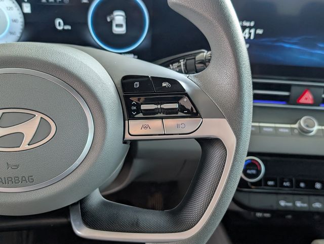 2024 Hyundai Elantra SEL Silver at Community Toyota