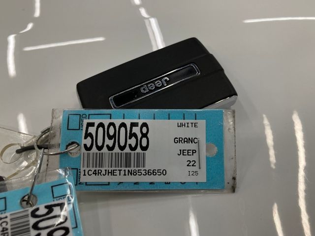 2022 Jeep Grand Cherokee Summit 4x4