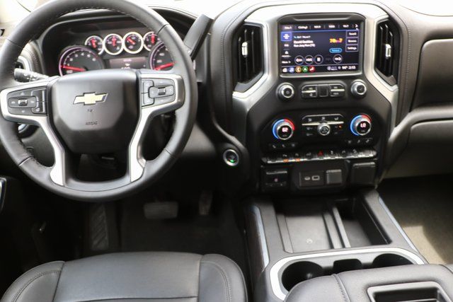 2022 Chevrolet Silverado 1500 LTD LTZ 4