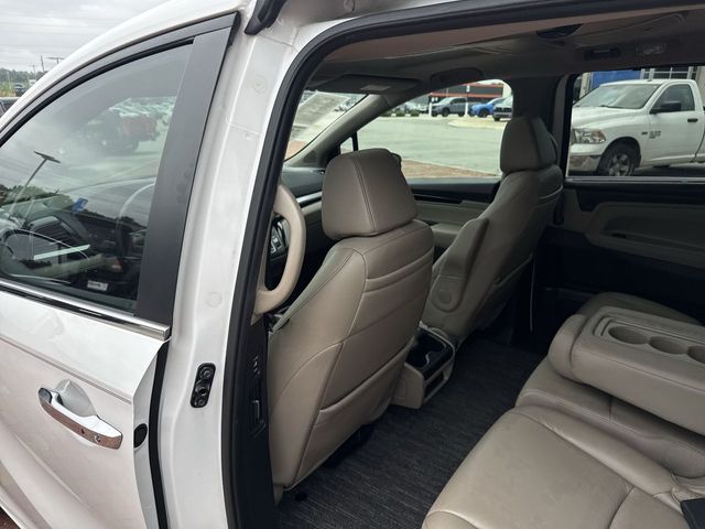 Used 2024 Honda Odyssey Van