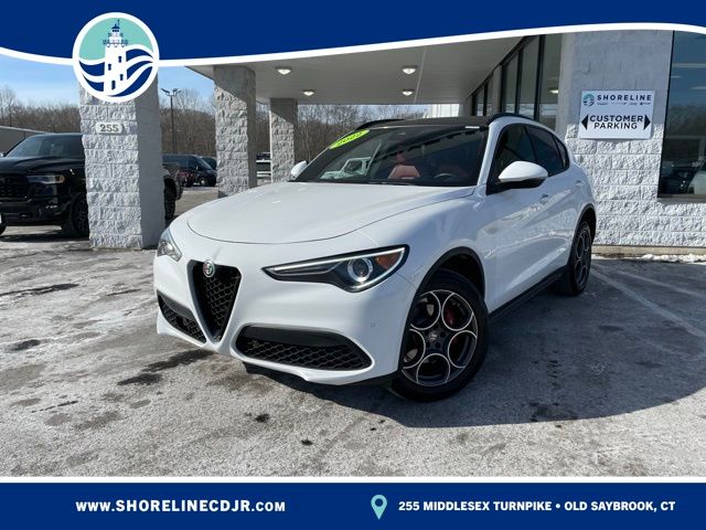 2022 Alfa Romeo Stelvio Sprint AWD