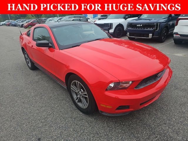 2012 Ford Mustang V6 Premium's photo