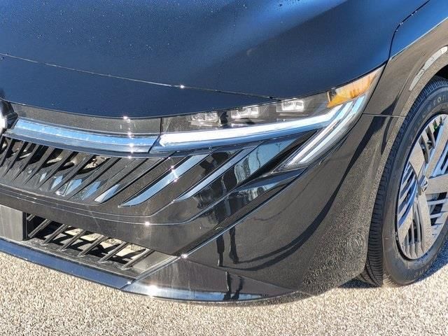 New 2026 Black Nissan S image 7