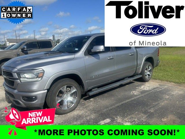 Billet Silver Metallic Clearcoat 2022 RAM 1500 Laramie Crew Cab RWD Pickup Truck 4X2 8-Speed Automatic