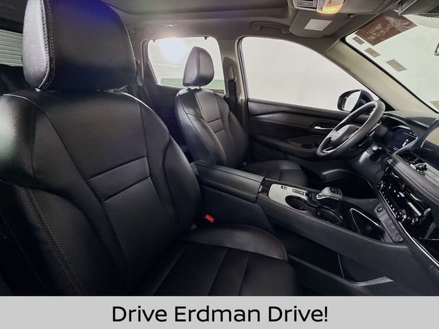 Used 2024 Nissan Rogue SUV