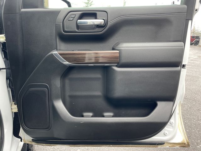 2021 Chevrolet Silverado 1500 LT Trail Boss - Summit White exterior view 13