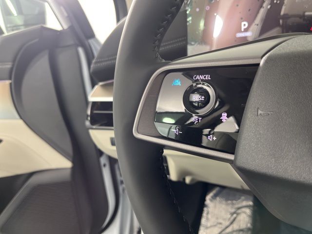 2025 Everest White Pearl Tricoat Nissan Murano SL AWD SUV