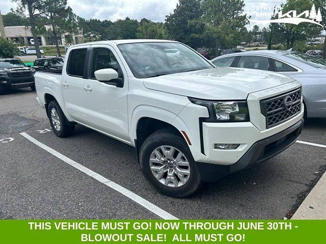 Glacier White 2023 Nissan Frontier Pickup Truck Four-Wheel Drive 9-Speed Automatic