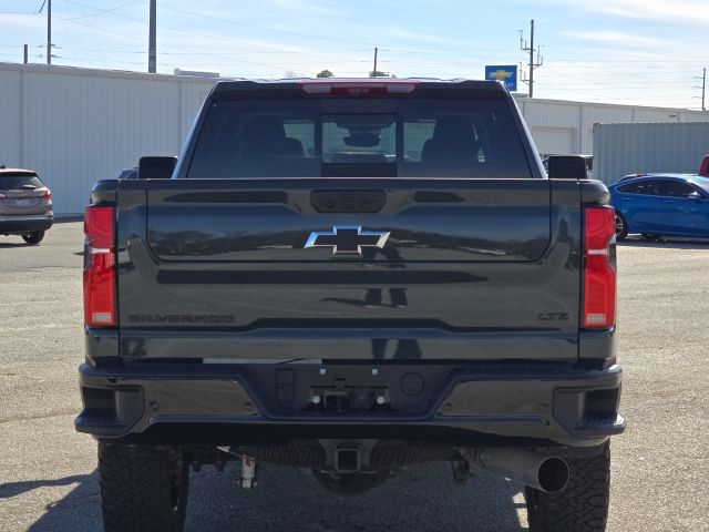 2025 Chevrolet Silverado 3500HD LTZ:168696A