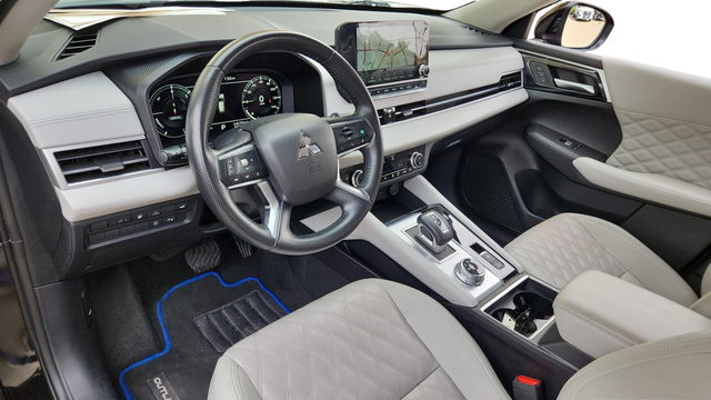 2024 Mitsubishi Outlander PHEV