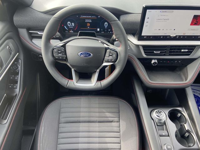 New 2026 Gray Ford ST-Line image 9