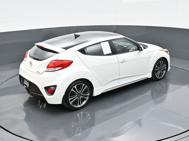 2016 Hyundai Veloster Turbo 28