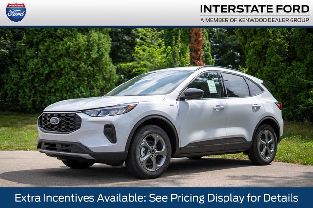 Silver Metallic 2026 Ford Escape SUV / Crossover All-Wheel Drive 8-Speed Automatic