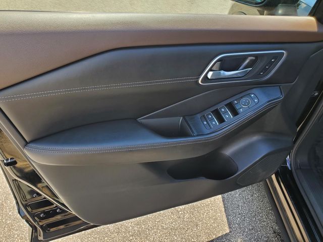 Used 2023 Nissan Rogue SUV