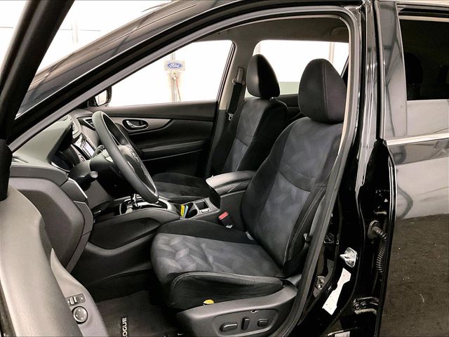 2015 Nissan Rogue SV Black at Audi Porsche Sewickley