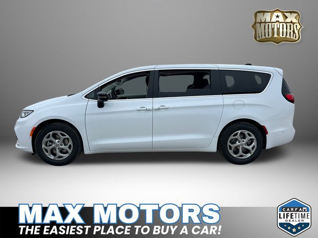 2024 Chrysler Pacifica Limited 4