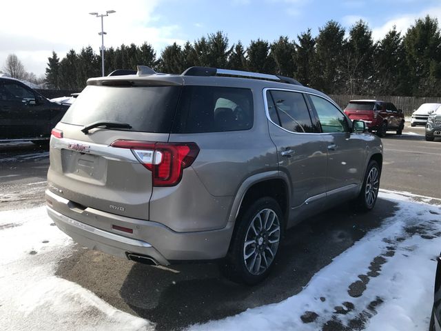 2022 GMC Acadia Denali 10