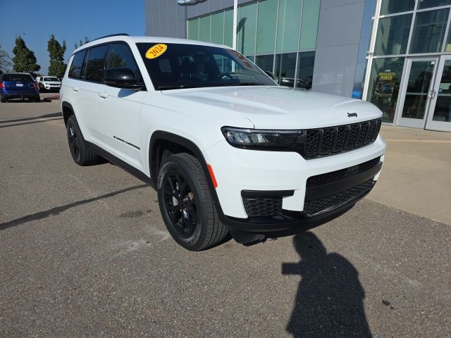 2024 Jeep Grand Cherokee L Altitude - Bright White Clearcoat exterior view 3
