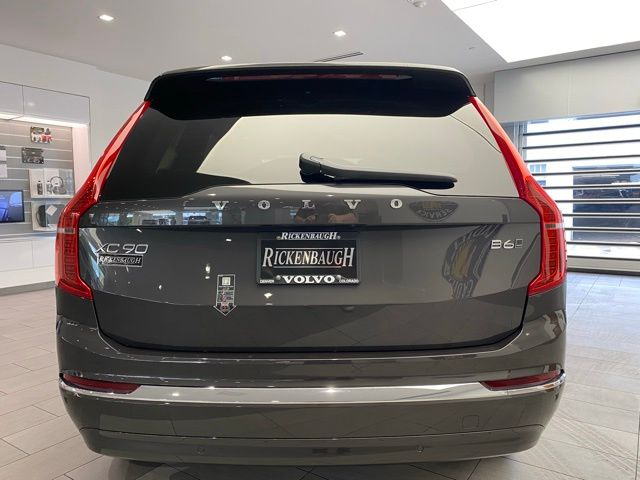 2025 Volvo XC90 B6 Ultra photo