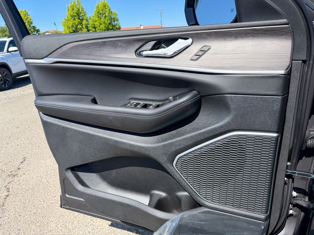 new 2026 Jeep Grand Cherokee L car, priced at $48,495