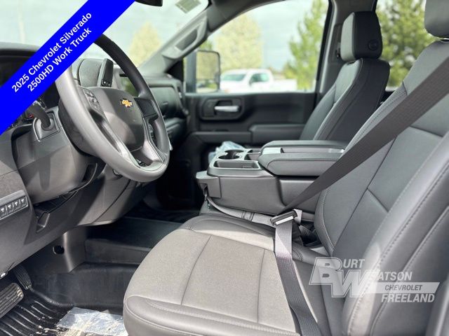 2025 Chevrolet Silverado 2500HD Work Truck photo