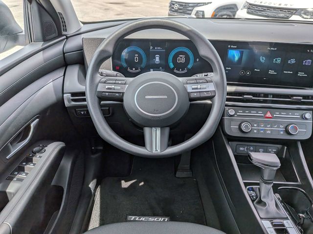 2026 Hyundai Tucson SE - Photo 16