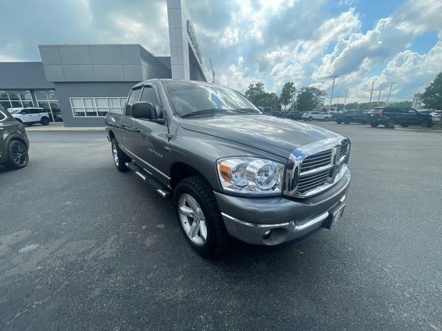 Mineral Gray 2007 Dodge RAM 1500 Pickup Truck Four-Wheel Drive 5-Speed Automatic