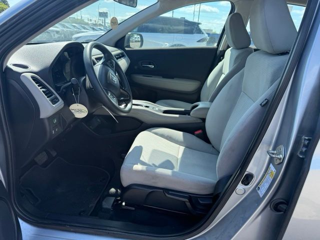 2019 Lunar Silver Metallic Honda HR-V LX AWD SUV