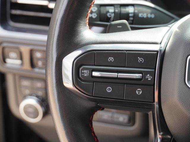 Used 2025 GMC Yukon SUV