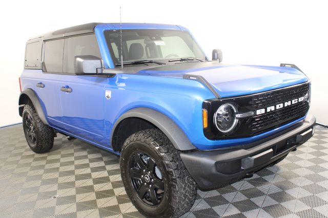 2025 Ford Bronco 4-Door Big Bend's photo
