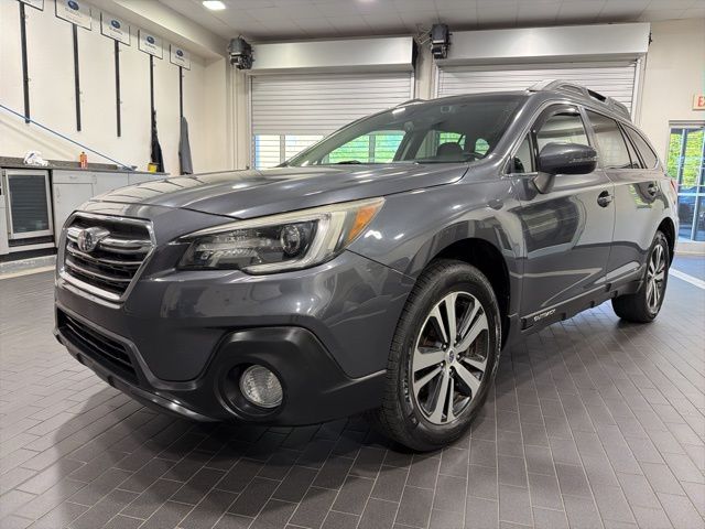 Magnetite Gray Metallic 2018 Subaru Outback 2.5i Limited AWD Wagon All-Wheel Drive Continuously Variable Transmission
