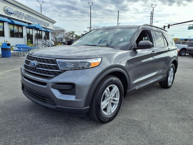 2024 Ford Explorer XLT photo
