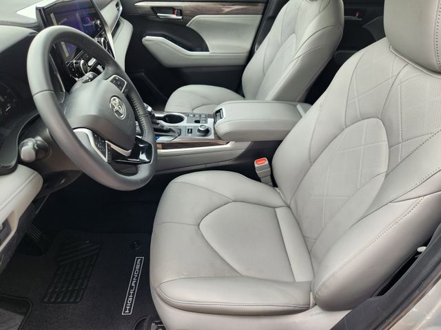 2025 Toyota Highlander Platinum Silver at Joe Myers Mazda Kia