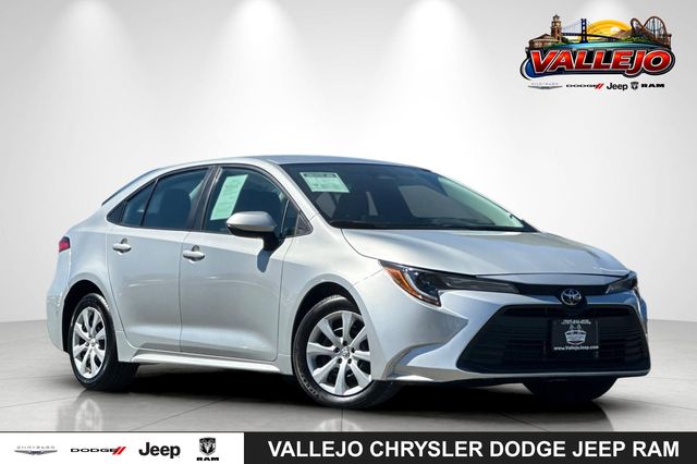 Classic Silver Metallic 2024 Toyota Corolla LE FWD Sedan Front-Wheel Drive Continuously Variable Transmission