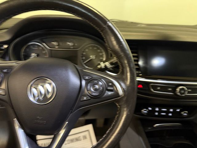 2020 Buick Regal Avenir photo