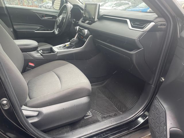 Used 2021 Toyota RAV4 SUV