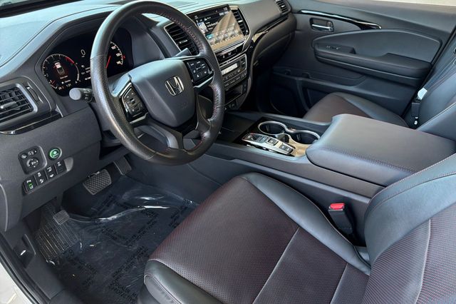 Used 2025 Honda Ridgeline Truck