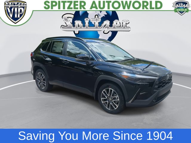 New 2026 Toyota Corolla Cross XLE 4D Sport Utility in Elyria