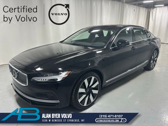 Onyx Black Metallic 2025 Volvo S90 Recharge T8 Plus eAWD Sedan All-Wheel Drive Automatic