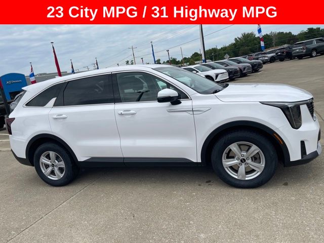 Glacial White Pearl 2024 Kia Sorento SUV / Crossover Front-Wheel Drive 8-Speed Automatic
