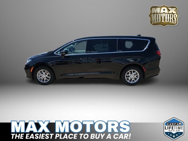 2024 Chrysler Pacifica Touring L 4