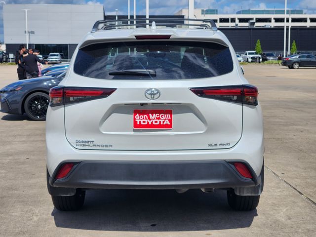2026 Toyota Highlander XLE Beige at Don McGill Toyota