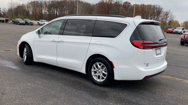 2022 Chrysler Pacifica Touring L 6