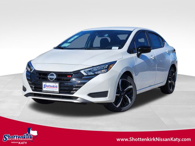 2025 Nissan Versa Sedan SR's photo