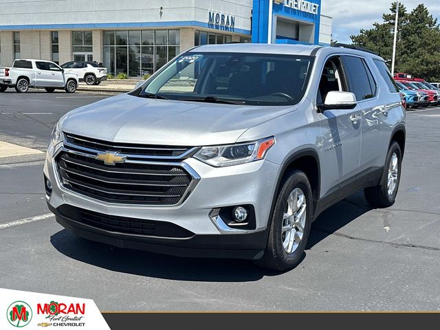 Silver Ice Metallic 2020 Chevrolet Traverse SUV / Crossover Front-Wheel Drive 9-Speed Automatic